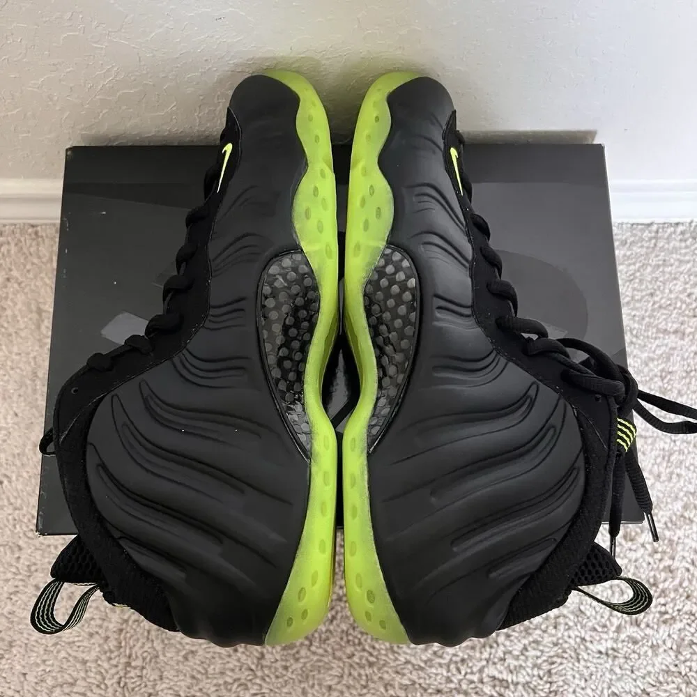 Nike Air Foamposite One Black Volt Penny Hardaway HF2902-001 Men Size 10 New